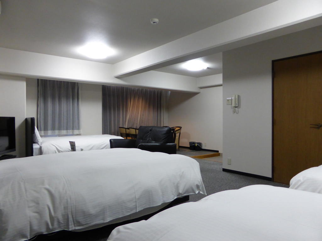 Green Rich Hotels Miyazaki Bilik gambar
